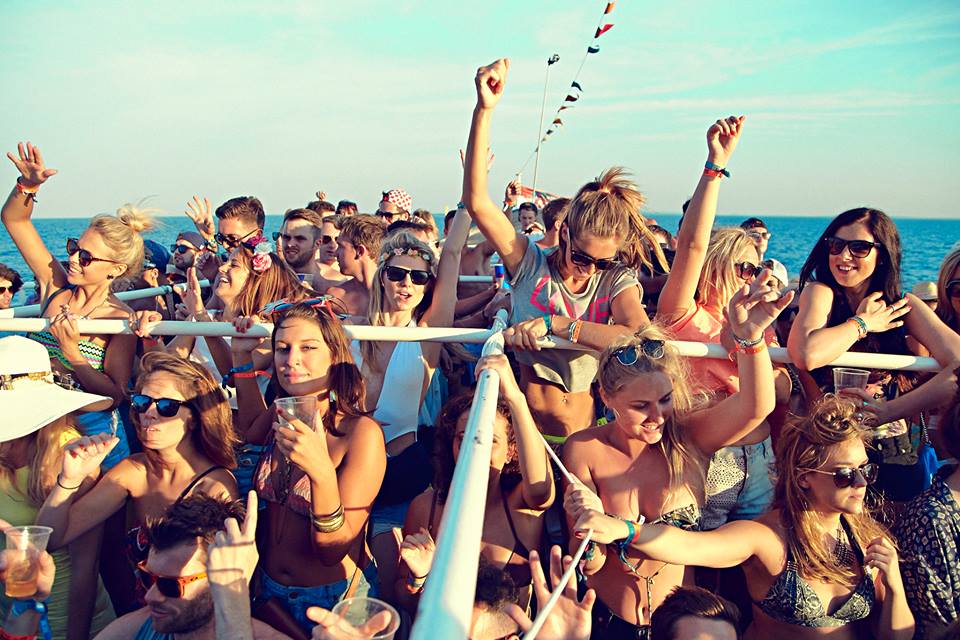 Der Papaya Beach Club