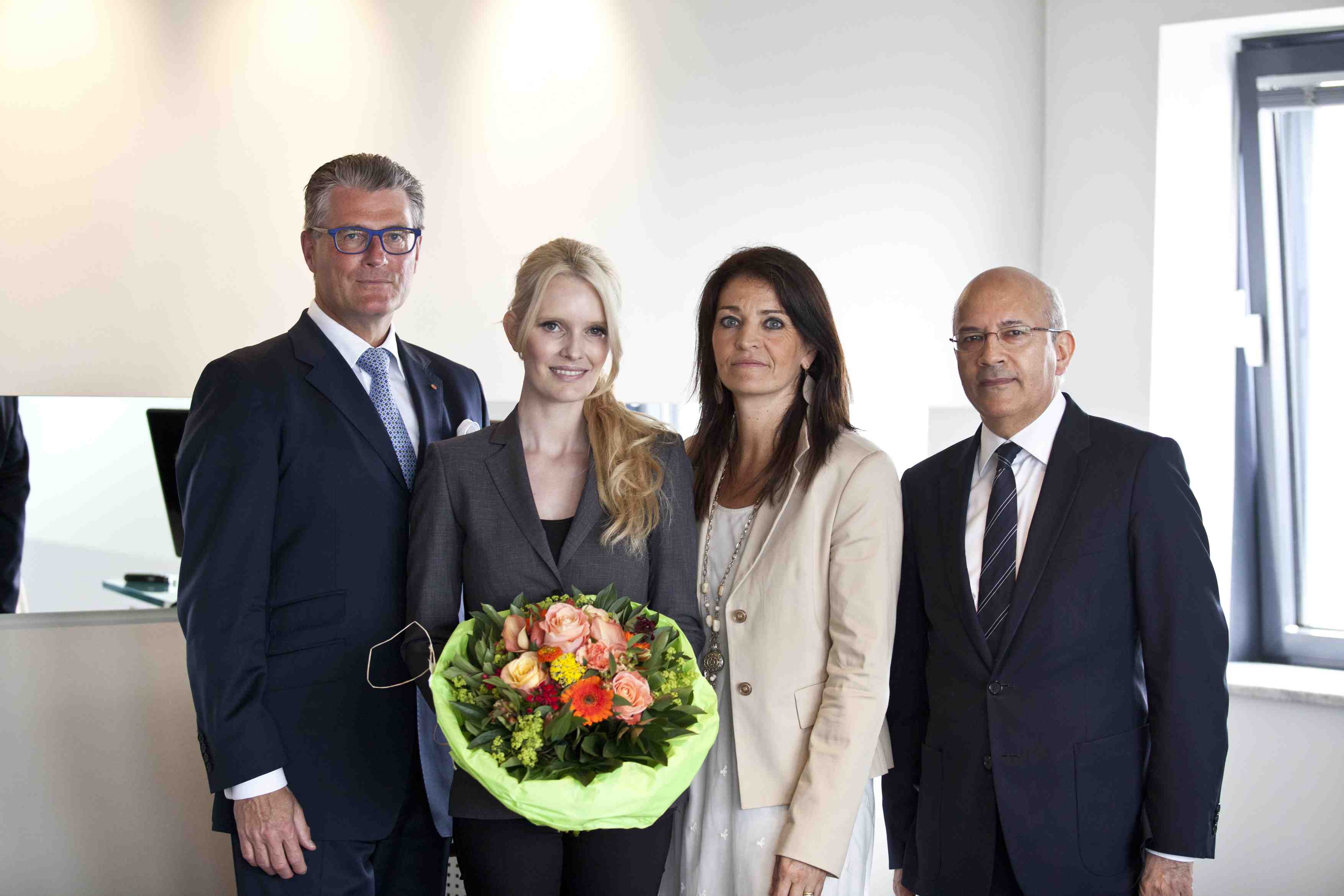 Prof. Meyer-Falcke, Mirja Du Mont, Dr. Trudi Schaper, Dr. Mahdi Rezai Prof. Meyer-Falcke, Mirja Du Mont, Dr. Trudi Schaper, Dr. Mahdi Rezai