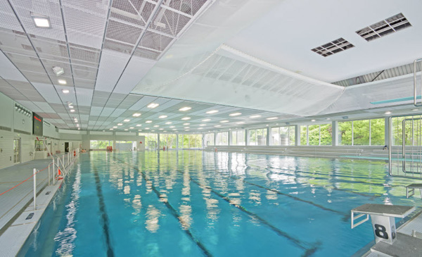 Hallenbad Querenburg: Sicherheit und modernes Design Hallenbad Querenburg: Sicherheit und modernes Design
