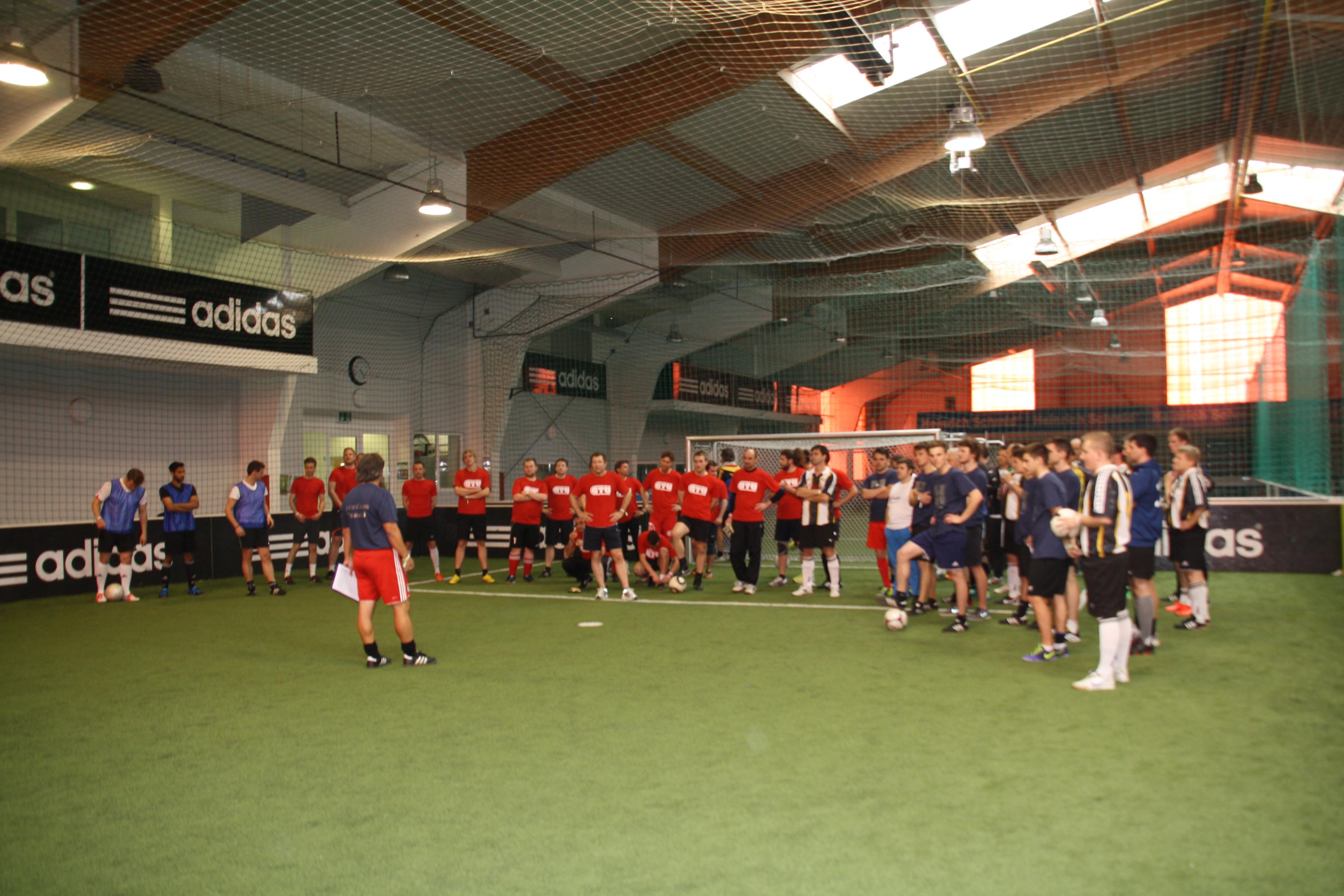 Der erste Fußball Cup der AraCom IT Services AG im Soccercenter Gersthofen