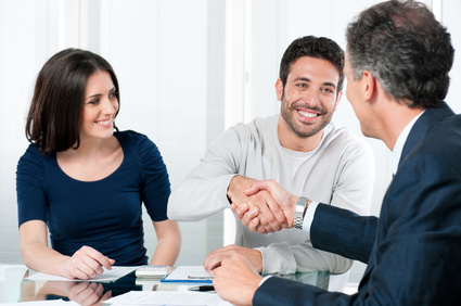 © Rido-Fotolia.com, Vorstellungsgespräch mit Vorlage von Testbefunden © Rido-Fotolia.com, Vorstellungsgespräch mit Vorlage von Testbefunden