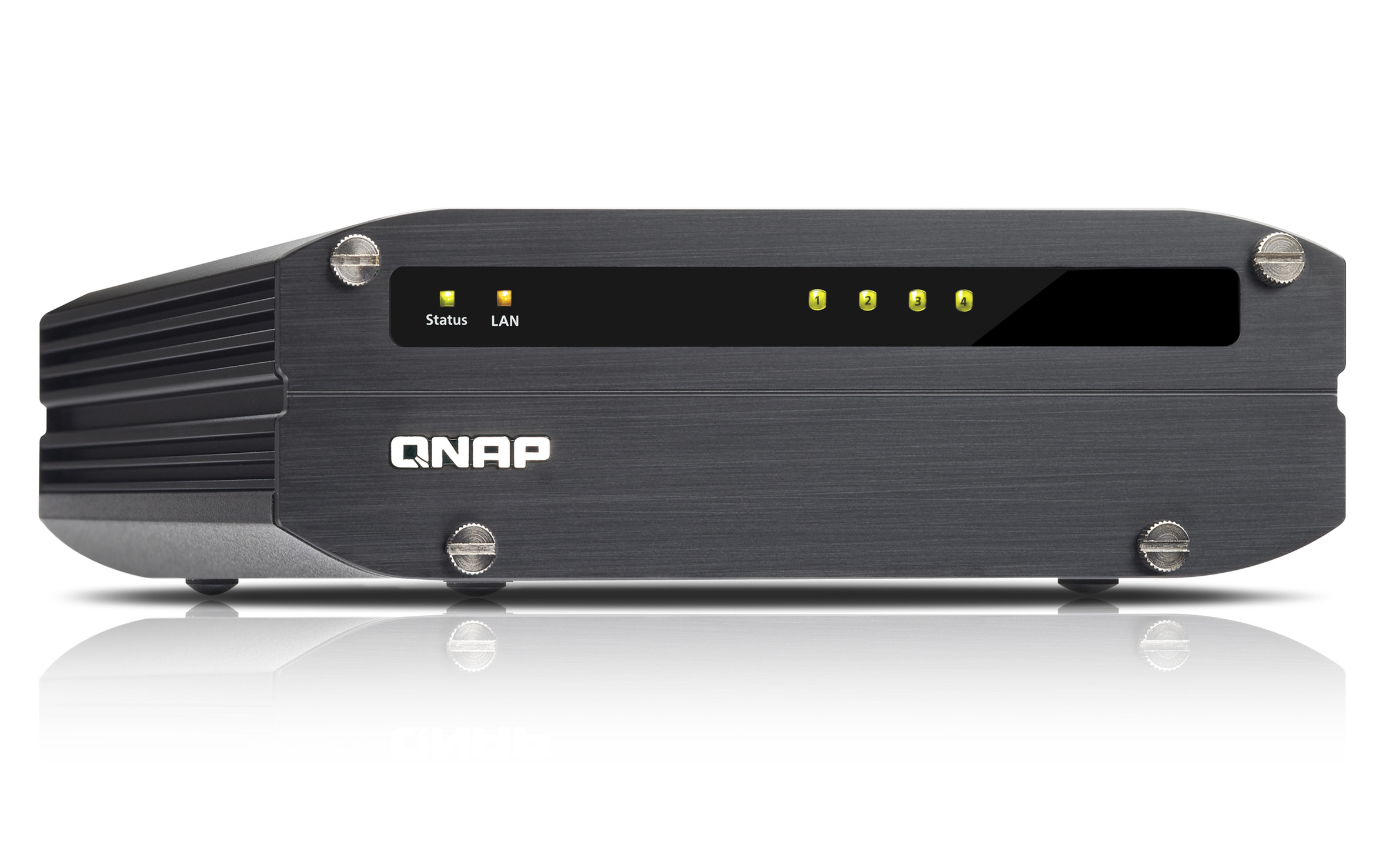 QNAP liefert Turbo NAS IS-400 Pro aus Stahl ohne Lüfter für anspruchsvolle Arbeitsumgebungen QNAP liefert Turbo NAS IS-400 Pro aus Stahl ohne Lüfter für anspruchsvolle Arbeitsumgebungen