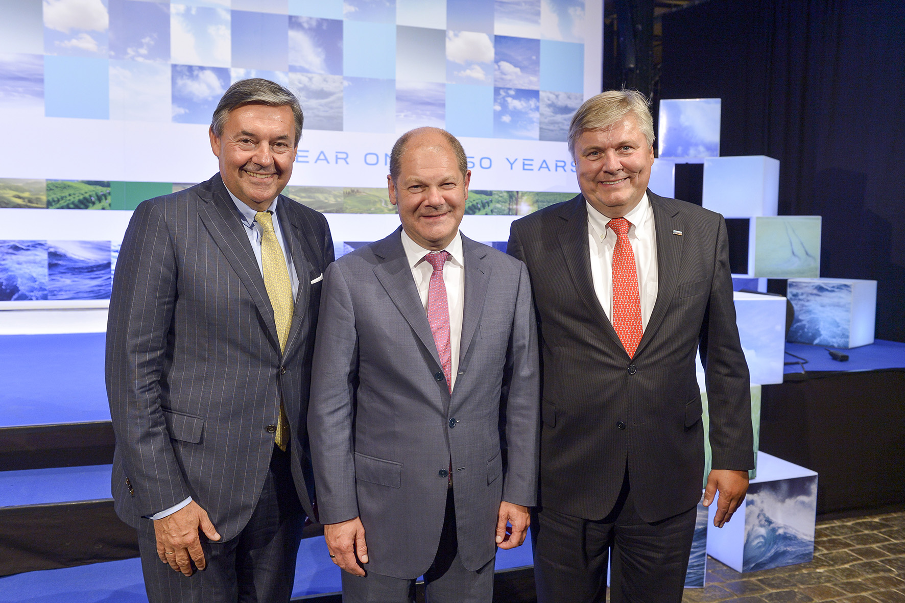 Michael Behrendt (Vorstandsvors. Hapag Lloyd), Olaf Scholz (1. Bürgermeister Hansestadt Hamburg), He Michael Behrendt (Vorstandsvors. Hapag Lloyd), Olaf Scholz (1. Bürgermeister Hansestadt Hamburg), He