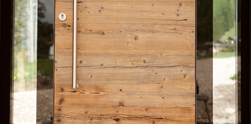 Die ursprüngliche Ausstrahlung von Holz Die ursprüngliche Ausstrahlung von Holz