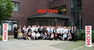 48 neue Auszubildende freuen sich auf den Berufsstart bei Ricoh.