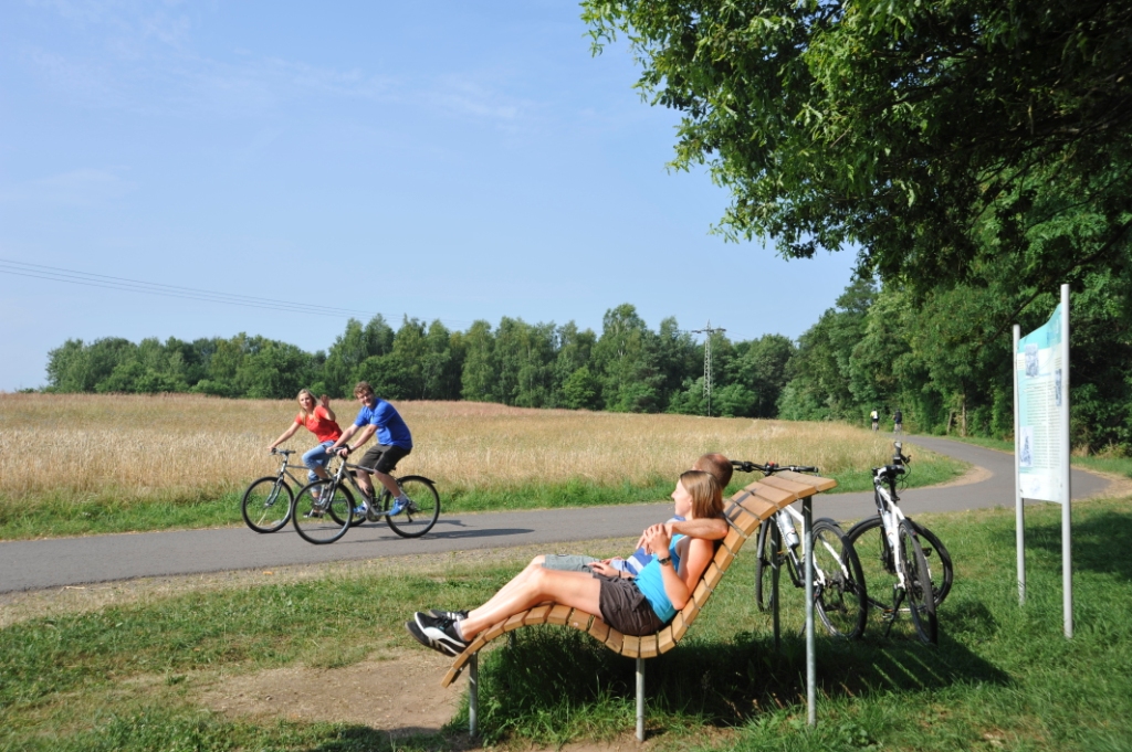 Der 130 km lange Glan-Blies-Radweg: vom ADFC zertifiziert. Der 130 km lange Glan-Blies-Radweg: vom ADFC zertifiziert.