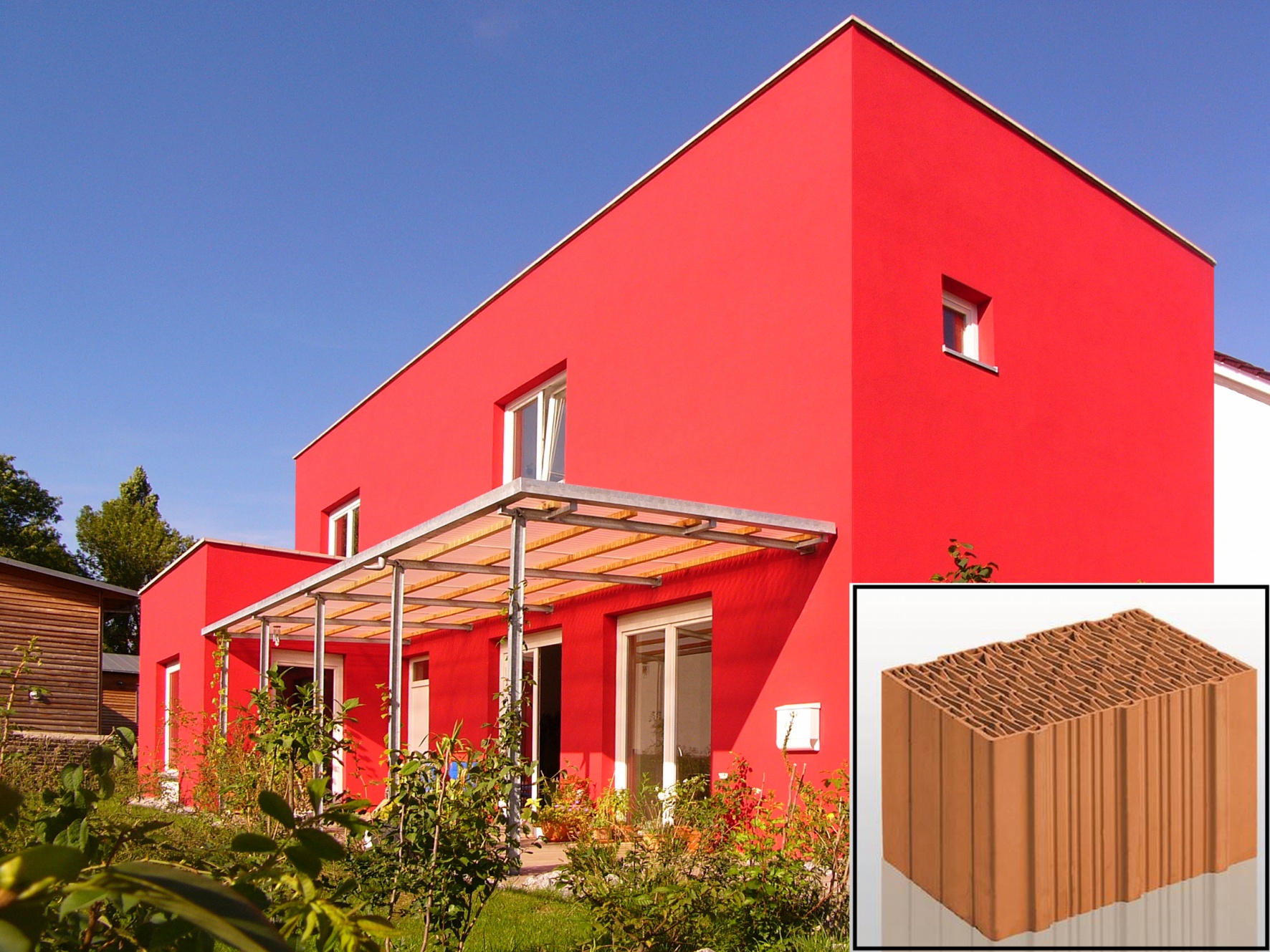 Ziegelbau: Die hohe Wärmedämmung der Baustoffe ermöglicht eine einschalige Bauweise ohne zusätzliche Ziegelbau: Die hohe Wärmedämmung der Baustoffe ermöglicht eine einschalige Bauweise ohne zusätzliche