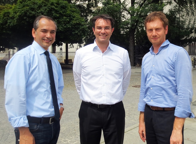 v. li.: Octavian Ursu (Landtagskandidat Sachsen, CDU), Johann Horch (DSER), Michael Kretschmer (MdB, v. li.: Octavian Ursu (Landtagskandidat Sachsen, CDU), Johann Horch (DSER), Michael Kretschmer (MdB,