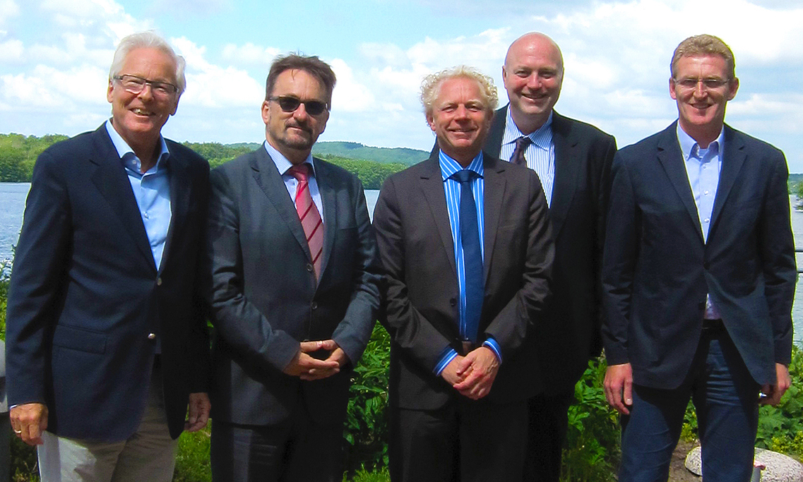 (v. l.): Jasper Wolffson (CR), Ernst Mäußler (KoLoS), Sven Richter, Barthold Homburg (CR), Peter Jos (v. l.): Jasper Wolffson (CR), Ernst Mäußler (KoLoS), Sven Richter, Barthold Homburg (CR), Peter Jos
