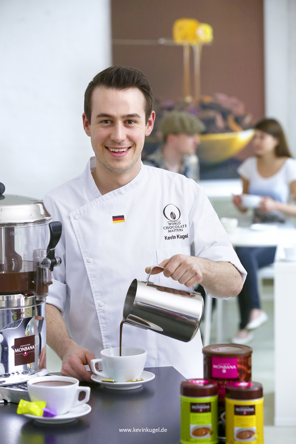 Kevin Kugel ist neues Testimonial für MONBANA. Kevin Kugel ist neues Testimonial für MONBANA.