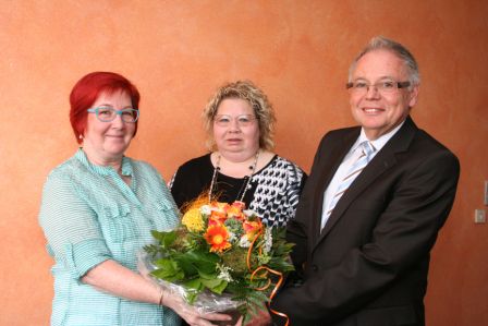Dienstjubiläen - 45 Jahre Rüsselsheimer Volksbank Dienstjubiläen - 45 Jahre Rüsselsheimer Volksbank