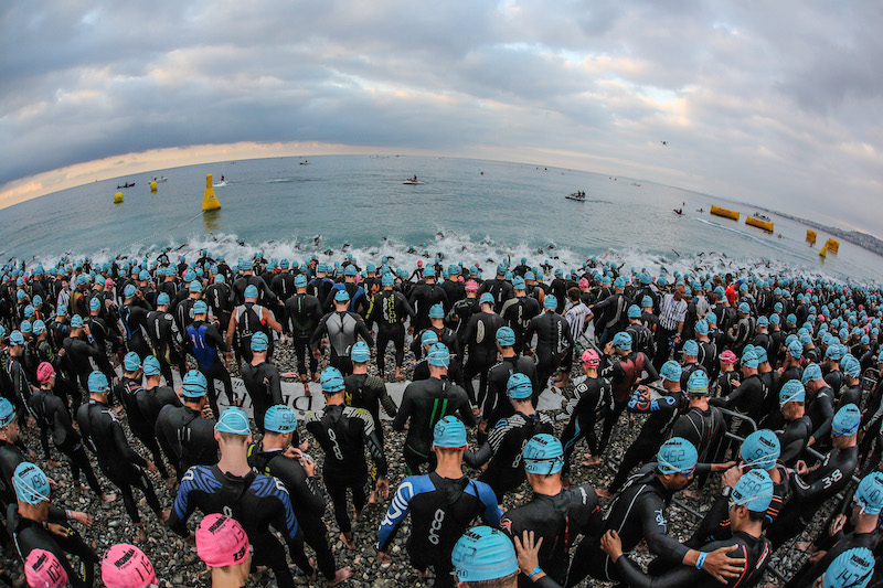 Mehr als 1000 Starter werden zum Strandräuber IRONMAN 70.3. auf Rügen erwartet. Mehr als 1000 Starter werden zum Strandräuber IRONMAN 70.3. auf Rügen erwartet.
