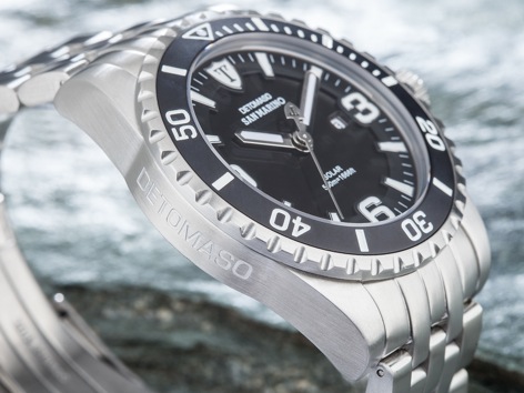 Leuchtet mit der Kraft der Sonne: Die Taucheruhr San Marino Solar von DETOMASO Leuchtet mit der Kraft der Sonne: Die Taucheruhr San Marino Solar von DETOMASO