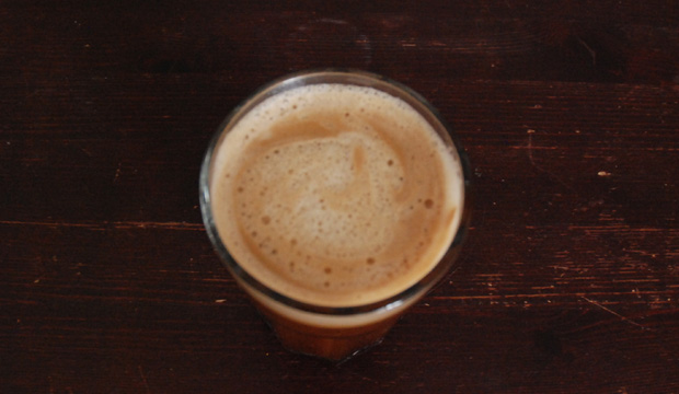 Bulletproof Coffee, wenn er fertig ist!! Bester Kaffe, den Du je getrunken hast ;-) Bulletproof Coffee, wenn er fertig ist!! Bester Kaffe, den Du je getrunken hast ;-)