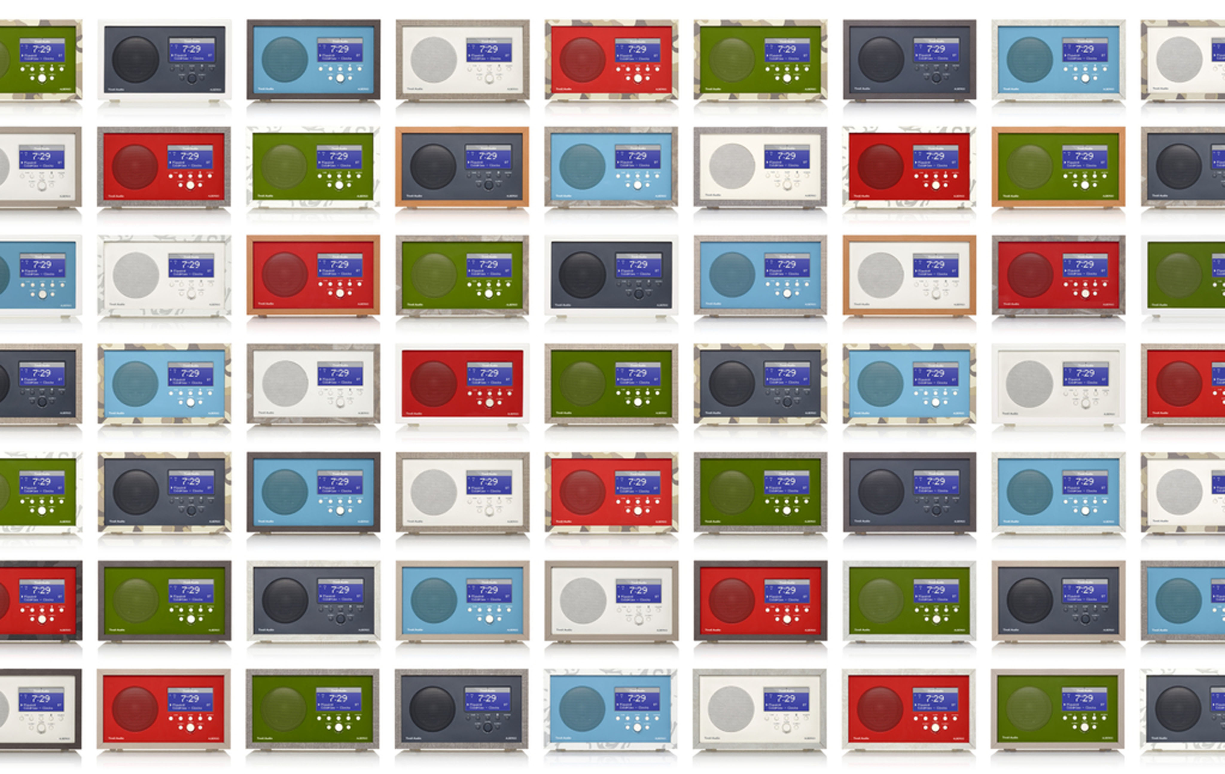 Albergo+ von Tivoli Audio: ein Radio, 100 Kombinationsmöglichkeiten von Korpus und Hülle