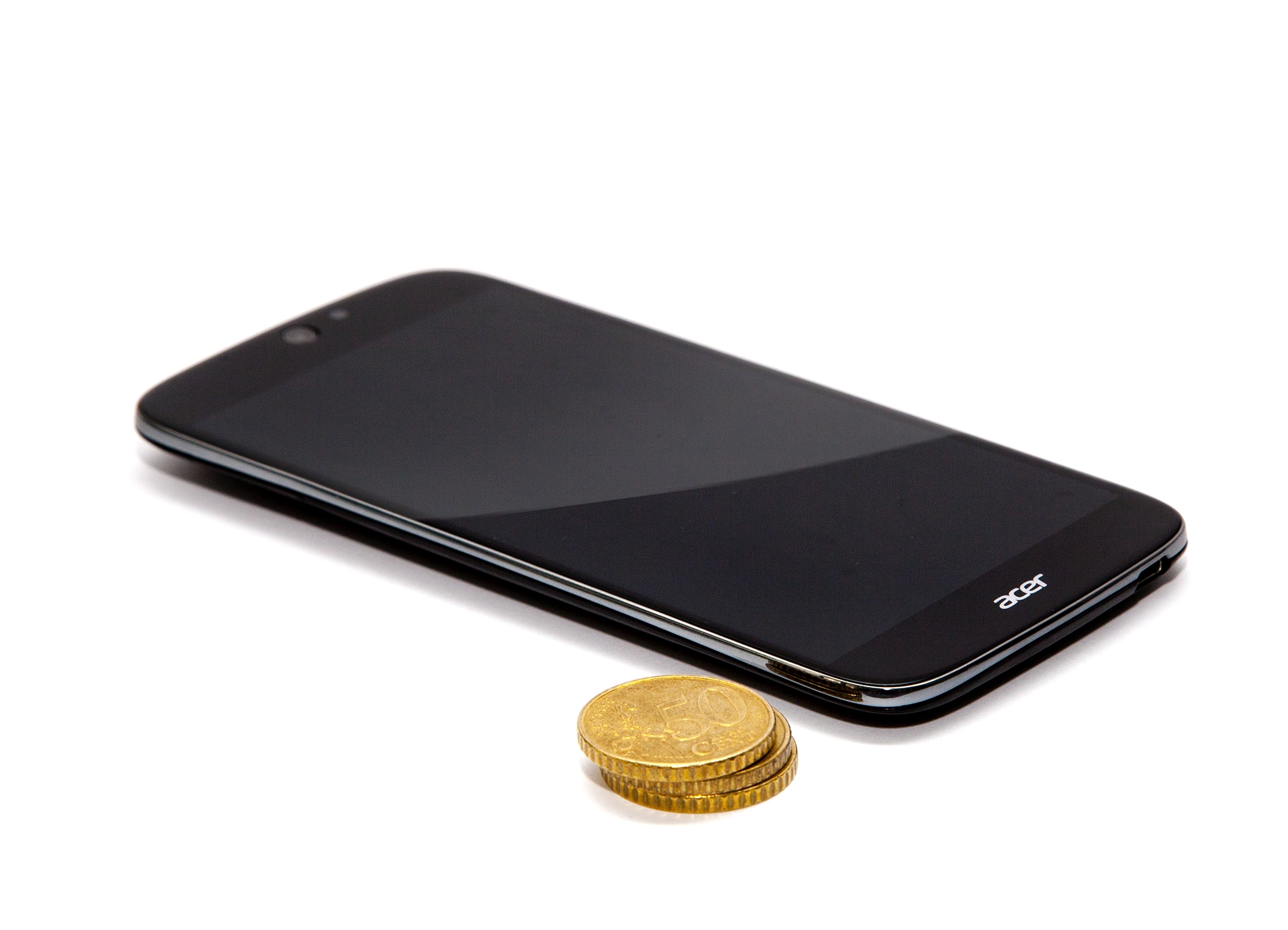 Das Acer Liquid Jade plus ist genau so?hoch?wie dreiübereinander gelegte 50-Cent-Münzen