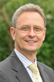 Andreas Mai vom Netzwerkausrüster Cisco ist einer der Top-Referenten des carIT Kongress 2014. Andreas Mai vom Netzwerkausrüster Cisco ist einer der Top-Referenten des carIT Kongress 2014.