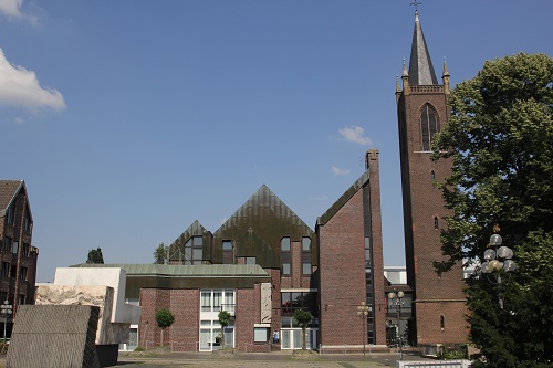 Premiere der ALTERNA im Haus Zoar in Mönchengladbach