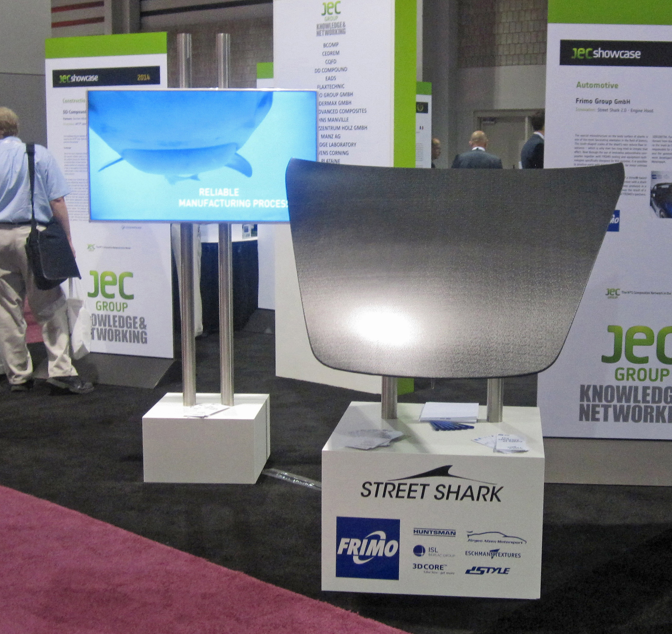 Exponat Motorhaube - JEC Innovation Award Atlanta 2014