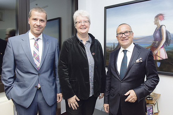 Eine erfolgreiche Eröffnungsfeier im TRIAS Leipzig. Quelle: Connex