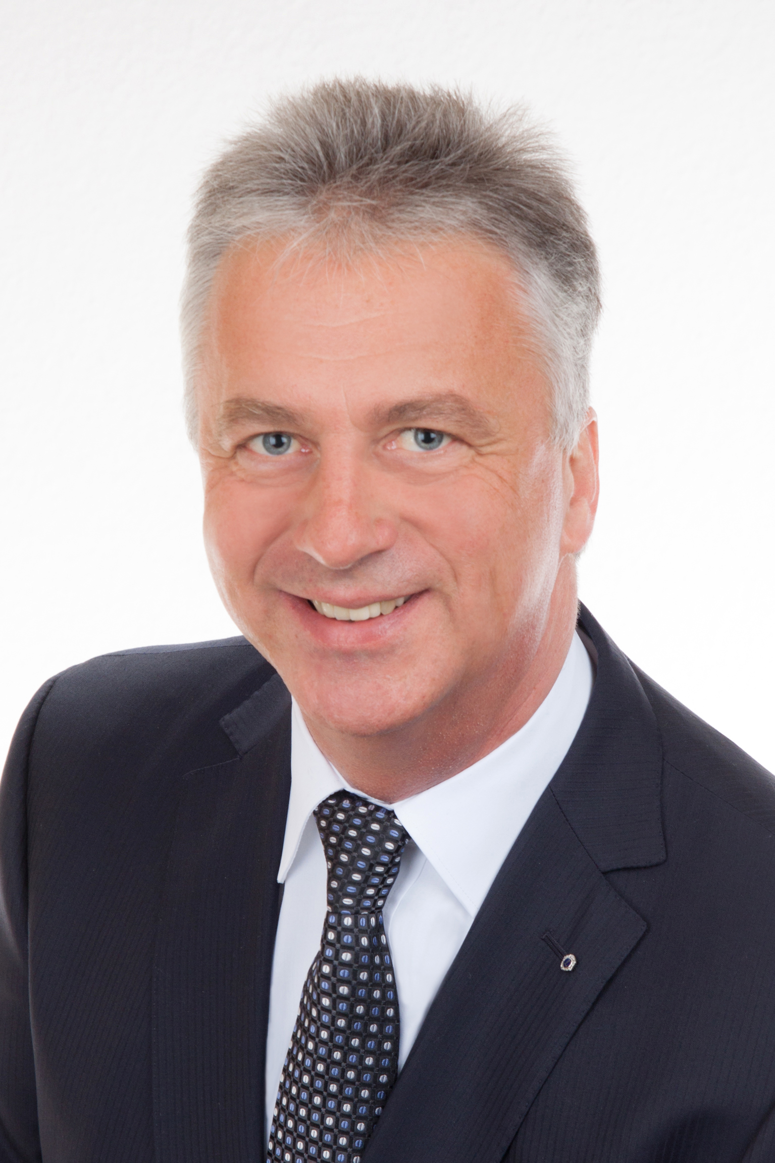 Ottmar Heinen, Vertriebsdirektor Lacuna AG Ottmar Heinen, Vertriebsdirektor Lacuna AG