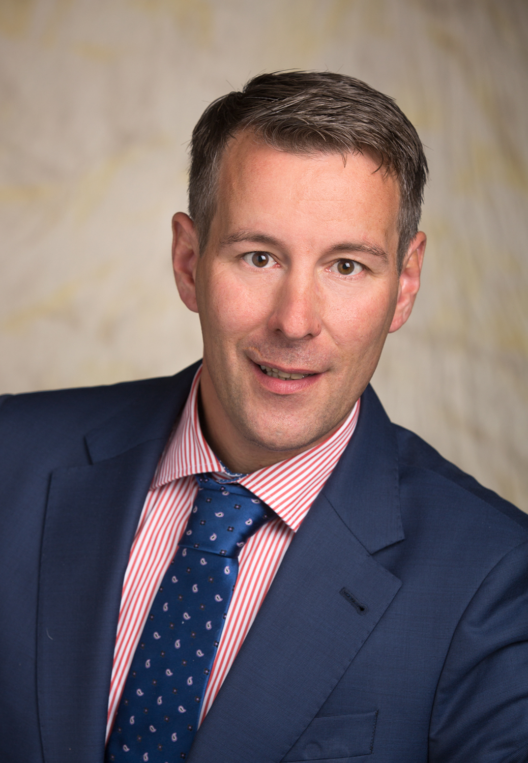 Neuer Generaldirektor des Vier Jahreszeiten am Schluchsee: Günter von Kniese Neuer Generaldirektor des Vier Jahreszeiten am Schluchsee: Günter von Kniese