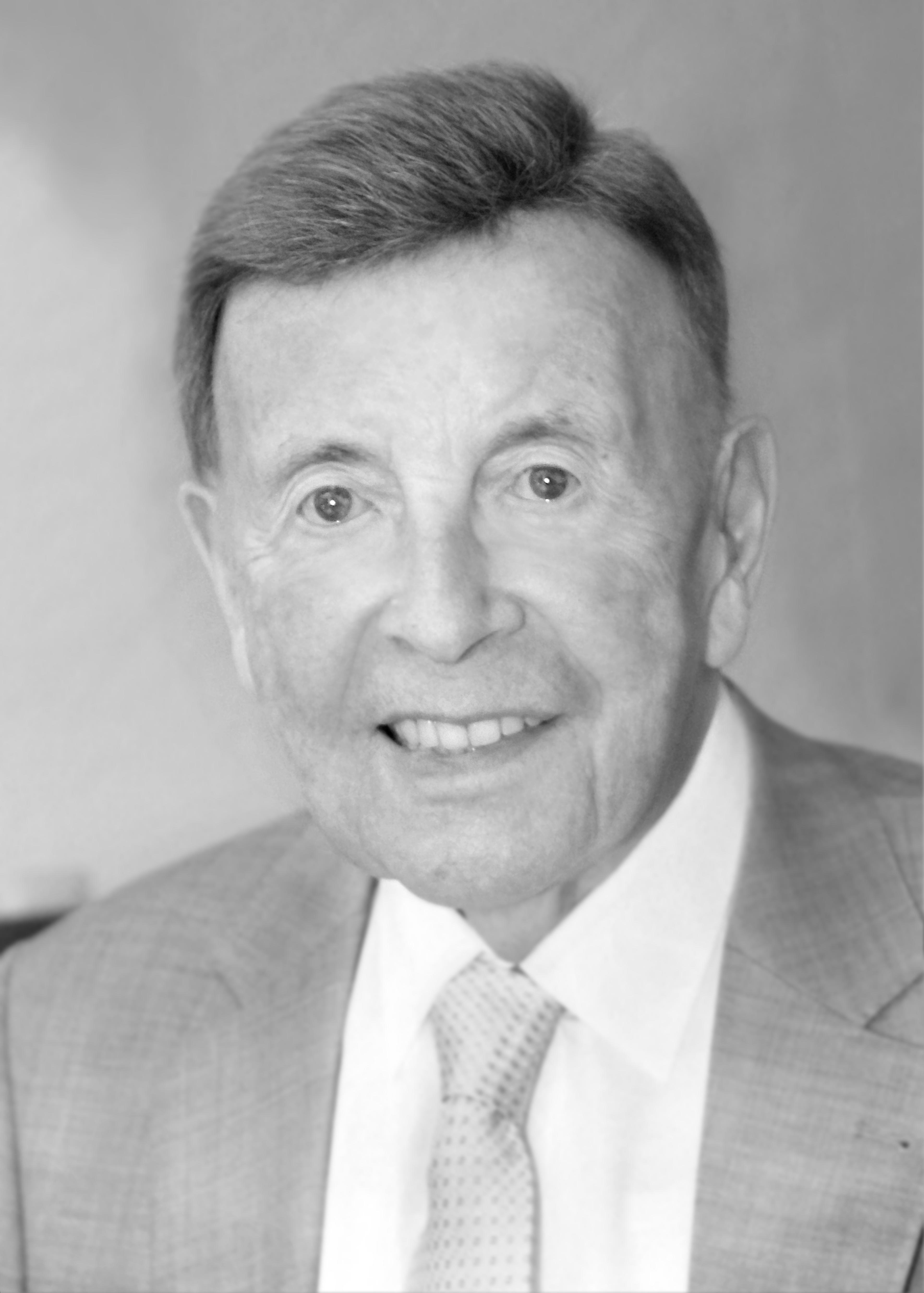 Professor Wildor Hollmann