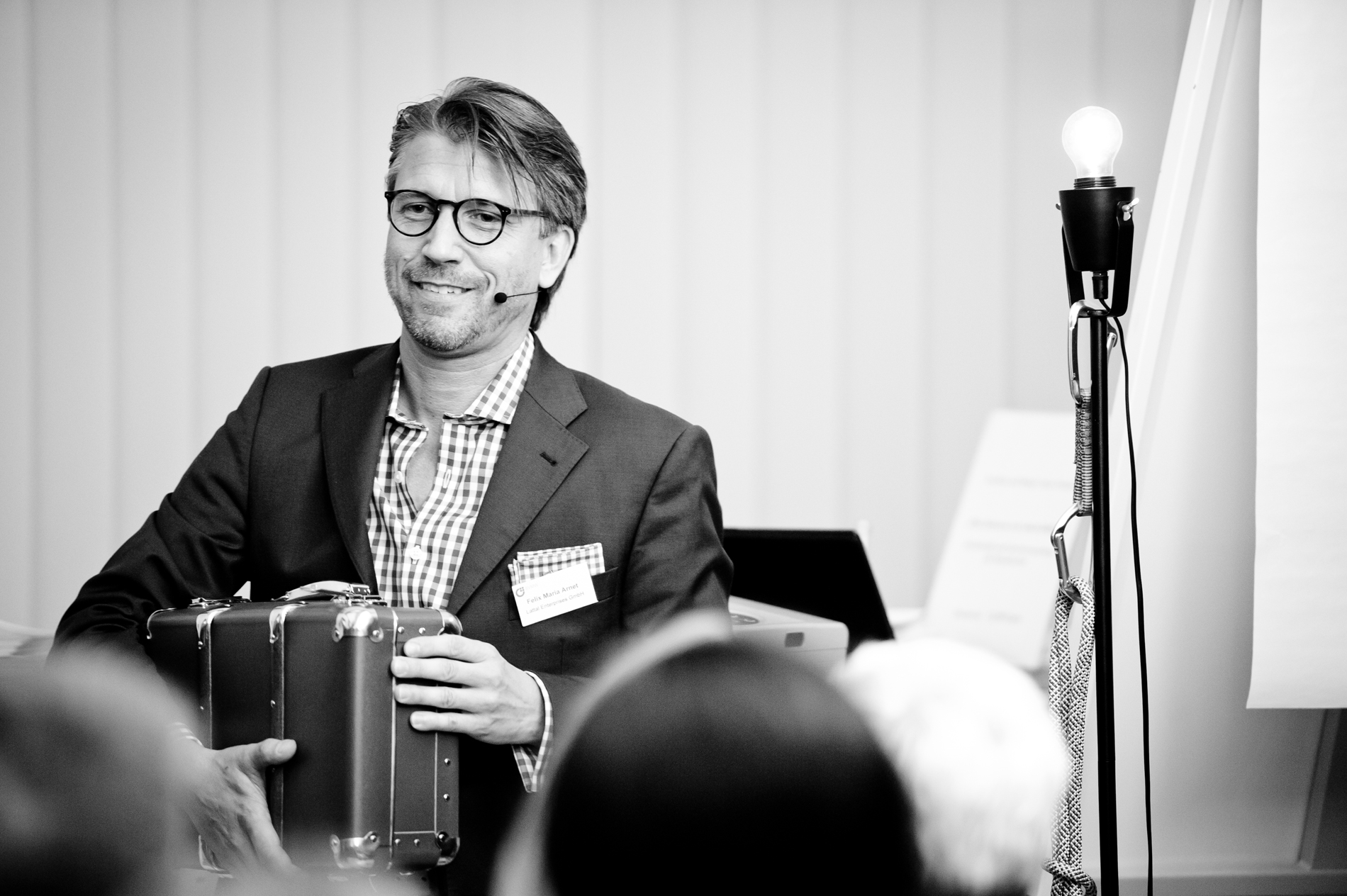 Felix Maria Arnet - Experte für persönliches Wachstum Felix Maria Arnet - Experte für persönliches Wachstum
