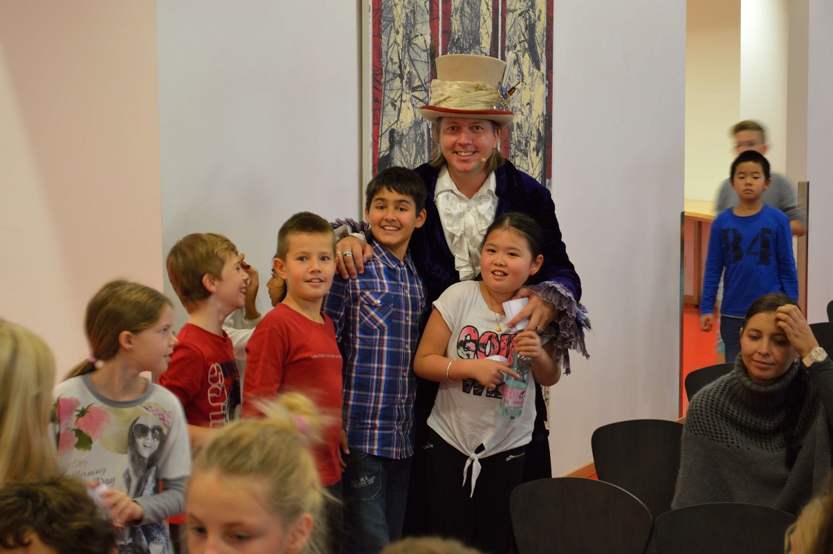 Michael Mußnig begeisterte Hunderte Kinder bei Lesung aus: 