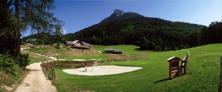 Neuer Golfplatz von Ebner's Waldhof Hotel Resort & Spa Neuer Golfplatz von Ebner's Waldhof Hotel Resort & Spa
