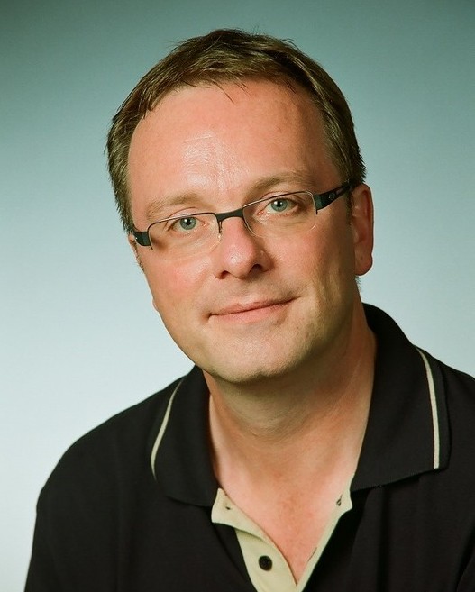 Jörg Schlüter ist Geschäftsführer der Innova Objektverwaltung GmbH. Jörg Schlüter ist Geschäftsführer der Innova Objektverwaltung GmbH.
