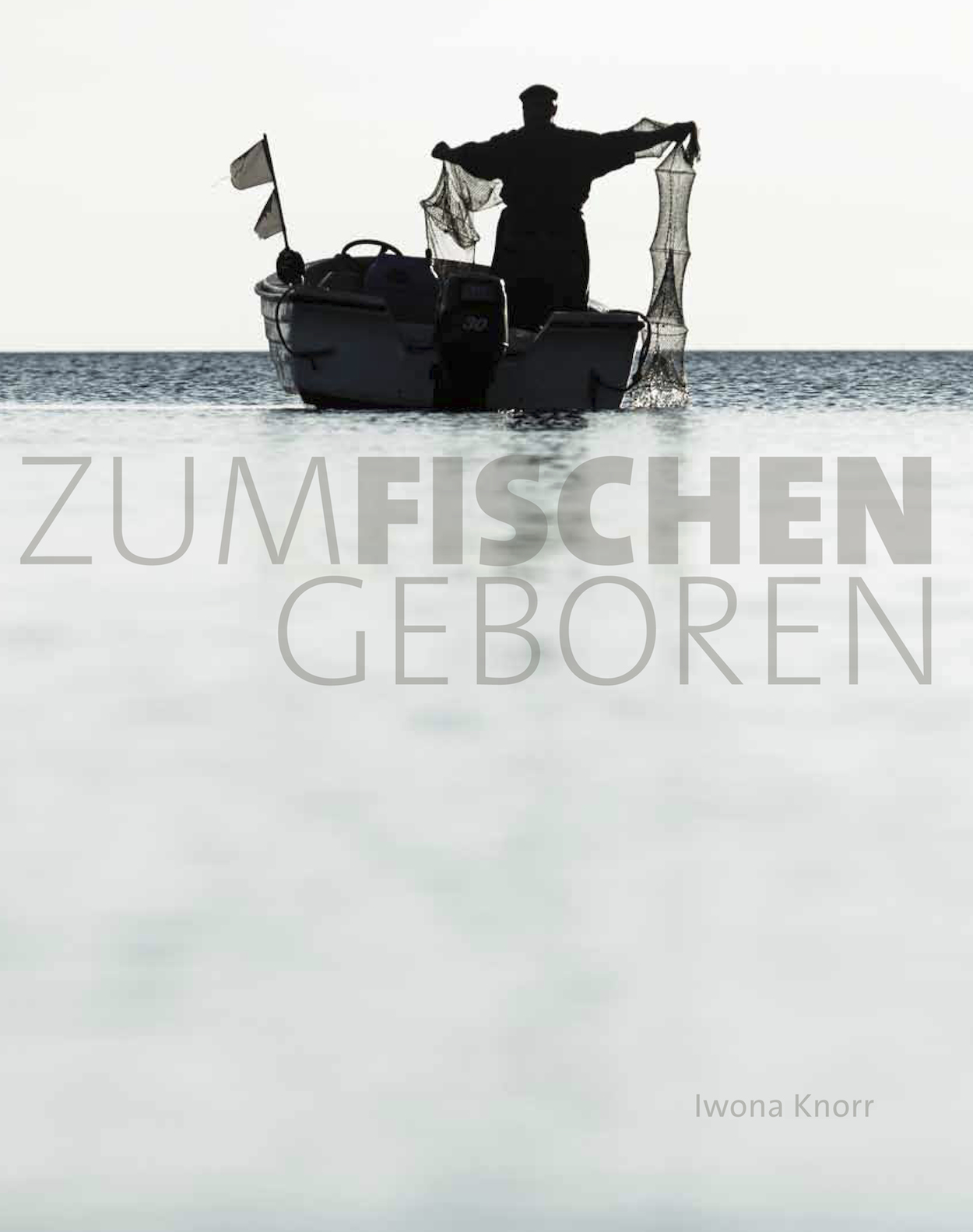Beeindruckende Bilder vom schweren Alltag der Rügener Küstenfischer, aufgenommen von Iwona Knorr. Beeindruckende Bilder vom schweren Alltag der Rügener Küstenfischer, aufgenommen von Iwona Knorr.
