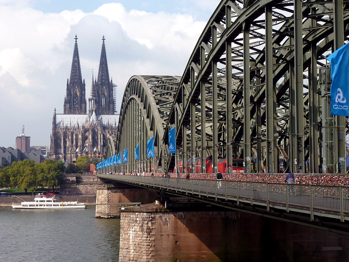 Der Kölner Dom_kautionsfrei.de Der Kölner Dom_kautionsfrei.de