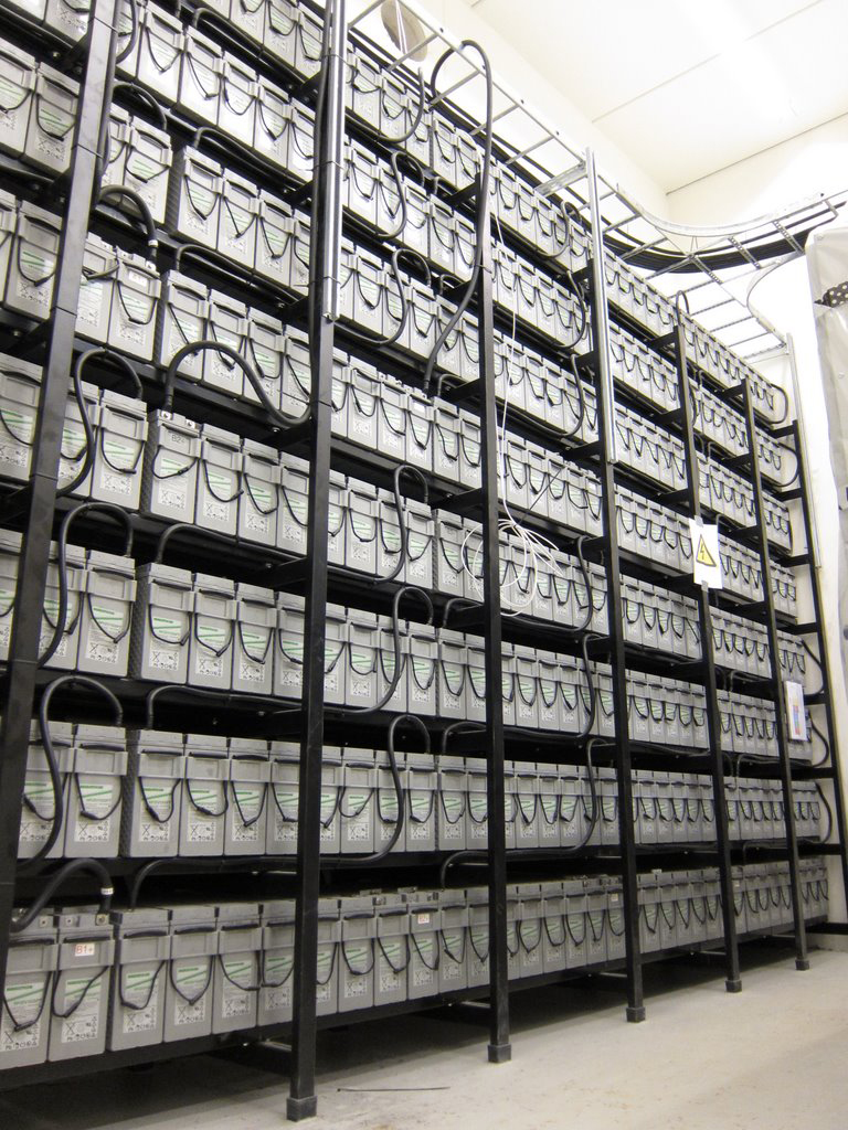 Batterien sichern unterbrechungsfreie Stromversorgung für sensible Finanzdaten Batterien sichern unterbrechungsfreie Stromversorgung für sensible Finanzdaten