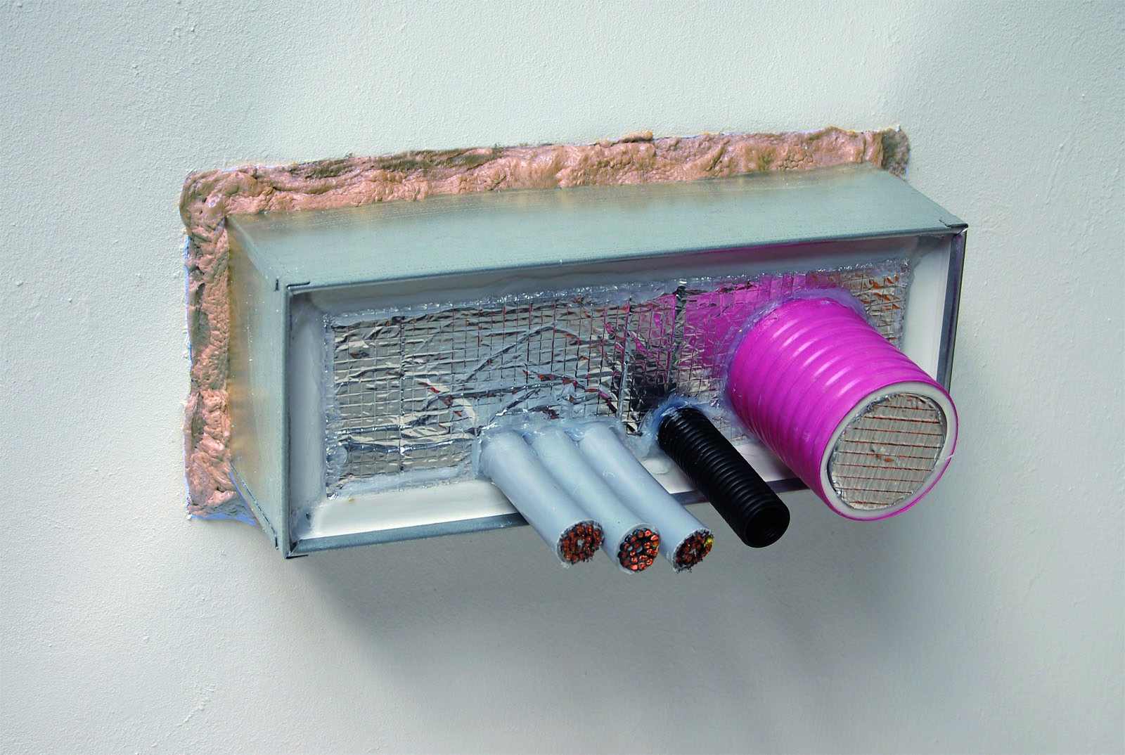 Wichmann-Kabelbox?installiert und abgedichtet Wichmann-Kabelbox?installiert und abgedichtet