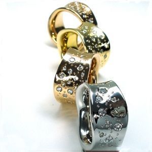Diamant Wellenring mit 0.80 Karat Diamanten aus 750er Gold Diamant Wellenring mit 0.80 Karat Diamanten aus 750er Gold