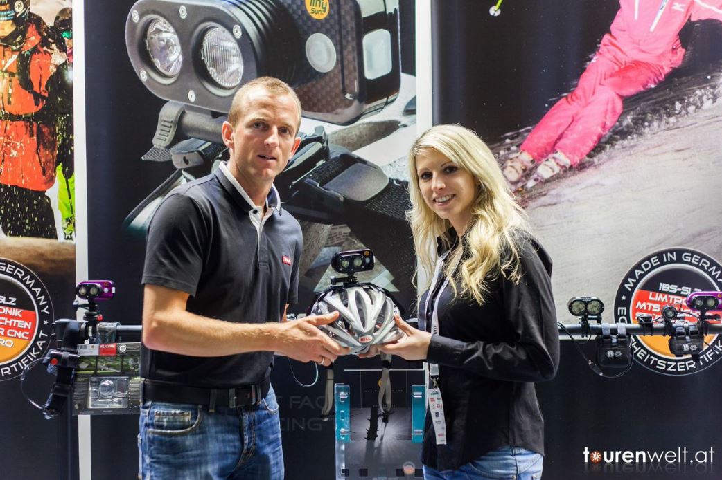 Impression vom MTS-Messestand auf der Alpinmesse