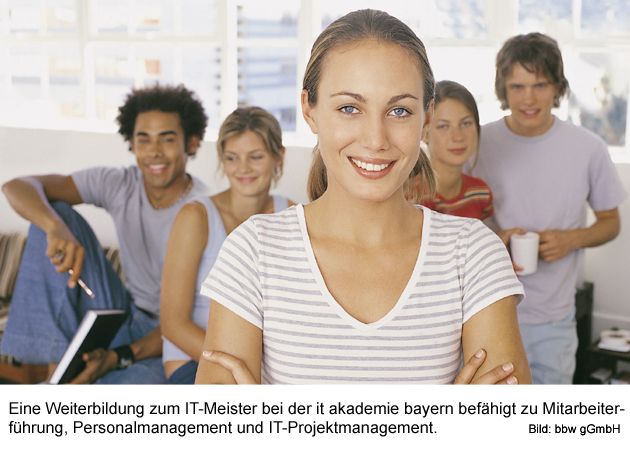 Karrieresprung zum IT-Meister: Berufsbegleitender Lehrgang bei der it akademie bayern. Bild: bbw