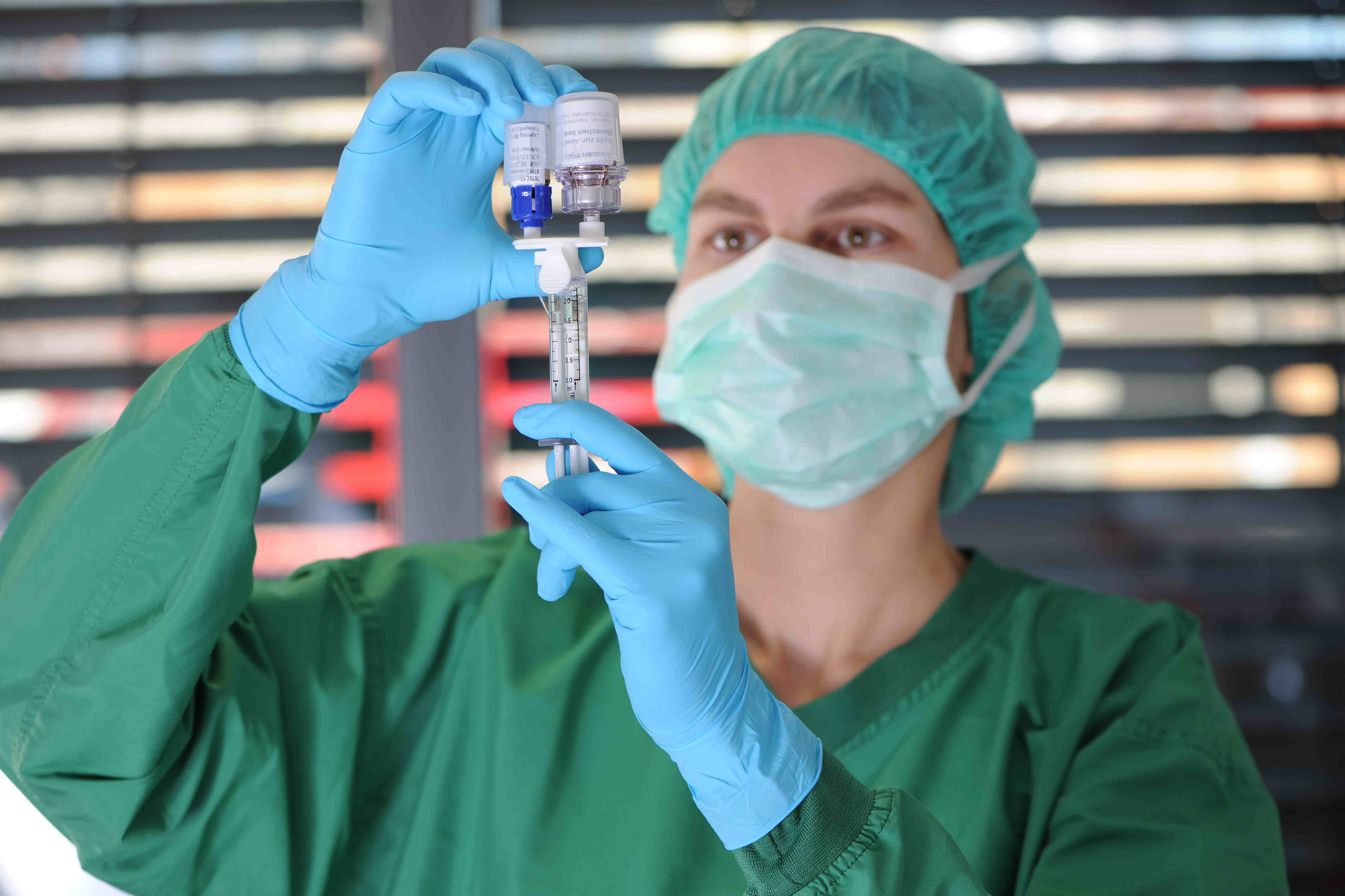 Patienteneigene Zellen in einem biokompatiblen Hydrogel zur Behandlung geschädigter Bandscheiben