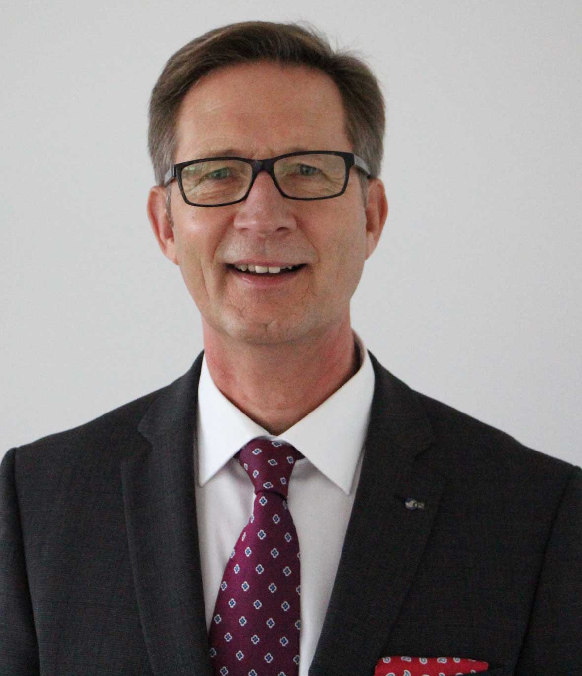 Burckhard Romanowski:"Zugriffsberechtigungen für MDK-Prüfer einfach und komfortabel erteilen&qu Burckhard Romanowski:"Zugriffsberechtigungen für MDK-Prüfer einfach und komfortabel erteilen&qu