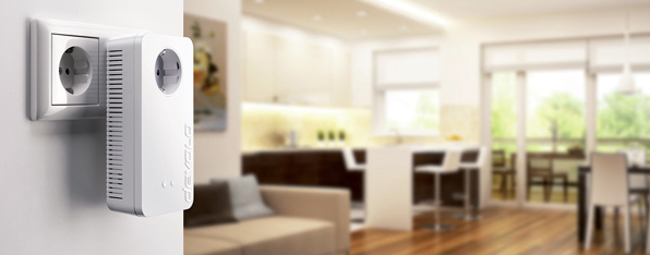Mit dem dLAN 1200+ WiFi ac ES verbindet devolo Powerline-Technologie und schnellsten WLAN. Mit dem dLAN 1200+ WiFi ac ES verbindet devolo Powerline-Technologie und schnellsten WLAN.