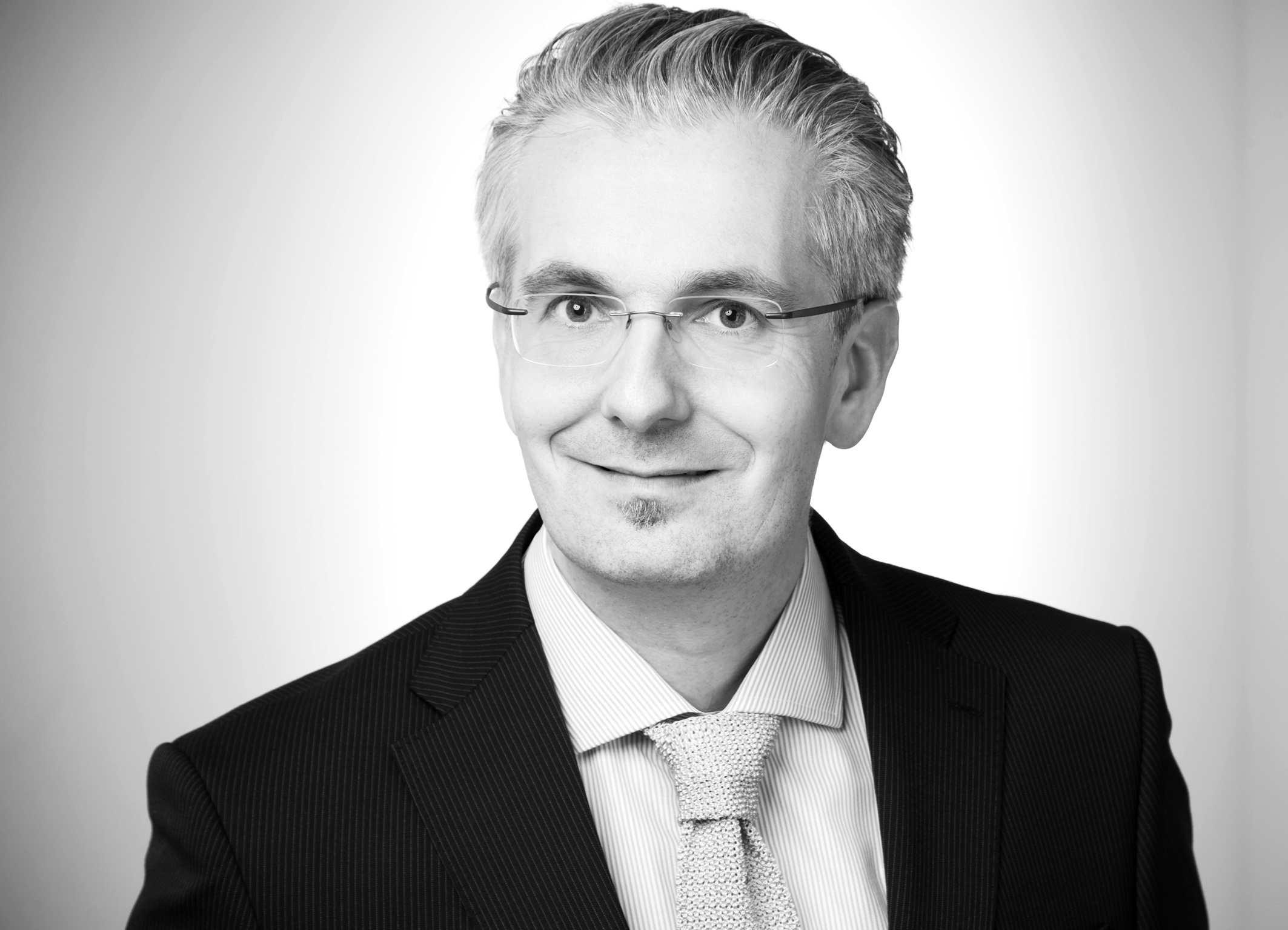 Dr. Christoph Barucha Dr. Christoph Barucha