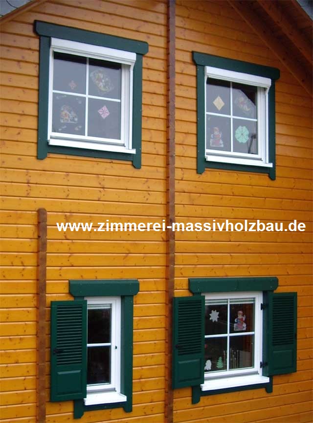 Blockhaus mit Holzfaserdämmung