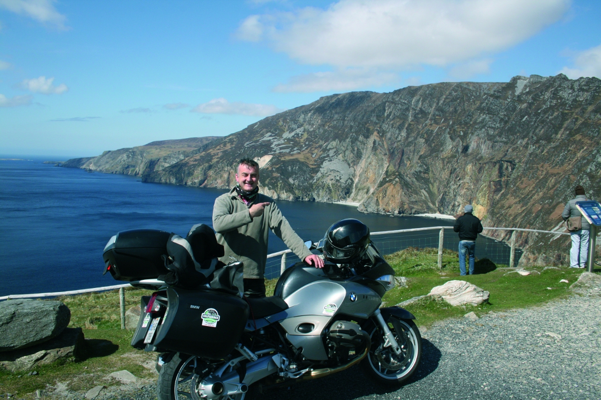 Schnieder Reisen: Neue Motorradreisen nach Irland. Mit eigenem Motorrad oder mit einem Mietmotorrad. Schnieder Reisen: Neue Motorradreisen nach Irland. Mit eigenem Motorrad oder mit einem Mietmotorrad.