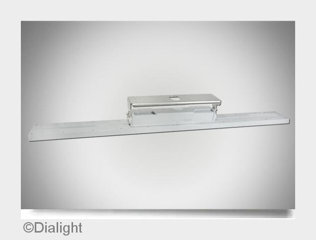 Neue DuroSite®Low Profile LED Langfeldleuchte von Dialight entspricht nun CE-Standard (Bildquelle: D