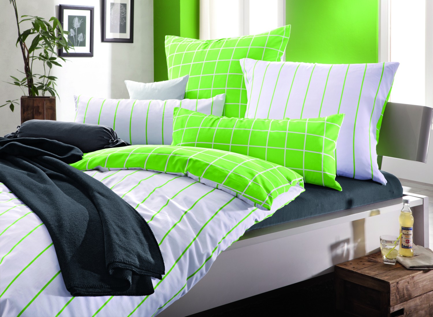 Erwin Müller Mako-Satin-Bettwäsche mit Trendfarbe Grün