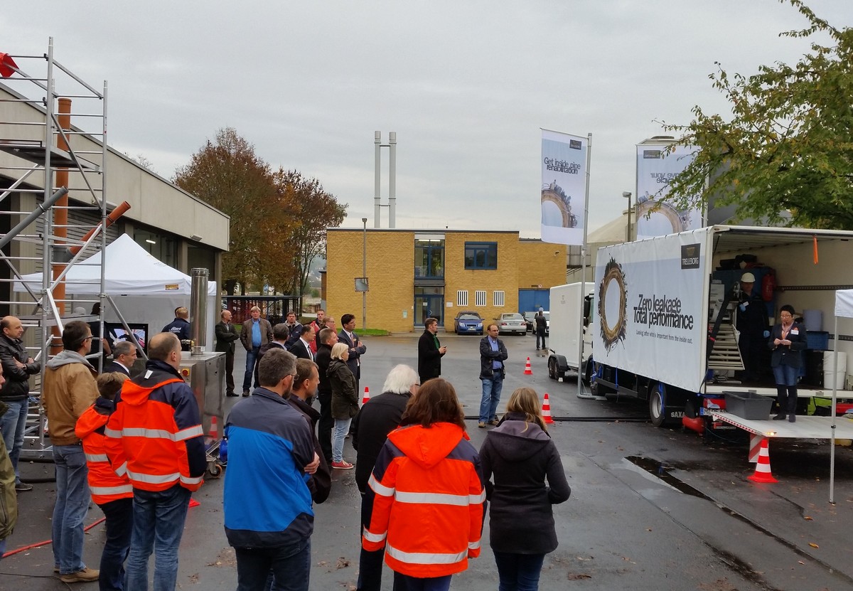 Die von Trelleborg Pipe Seals durchgeführte Roadshow stieß bei den Gästen auf großes Interesse. (Fot Die von Trelleborg Pipe Seals durchgeführte Roadshow stieß bei den Gästen auf großes Interesse. (Fot