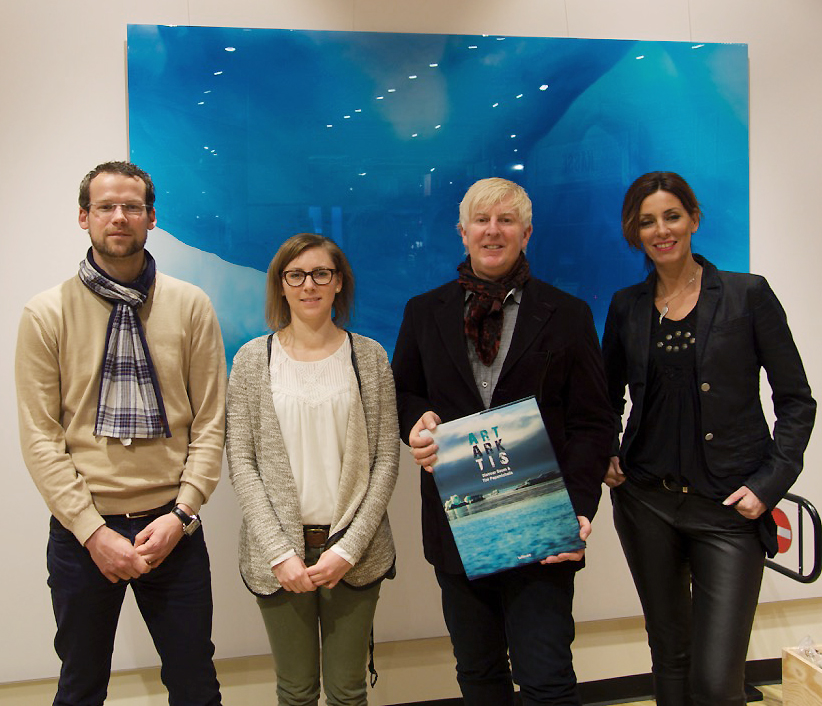 Michael Büchel (Filialleiter Globetrotter), Simone Widmayer, Dietmar Baum, Tini Papamichalis (v.l.)