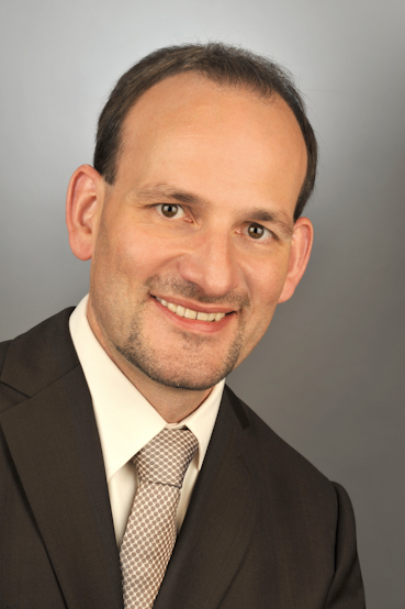 Johannes Stärk - Buchautor und Geschäftsführer von Intertrainment Johannes Stärk - Buchautor und Geschäftsführer von Intertrainment