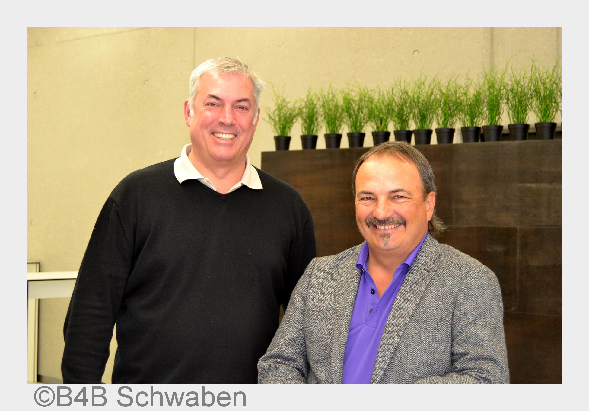 Der Vorstand der AraCom IT Services AG v. l. n. r.: Alexander Waidmann, Lothar Härle (Bildquelle: B4 Der Vorstand der AraCom IT Services AG v. l. n. r.: Alexander Waidmann, Lothar Härle (Bildquelle: B4